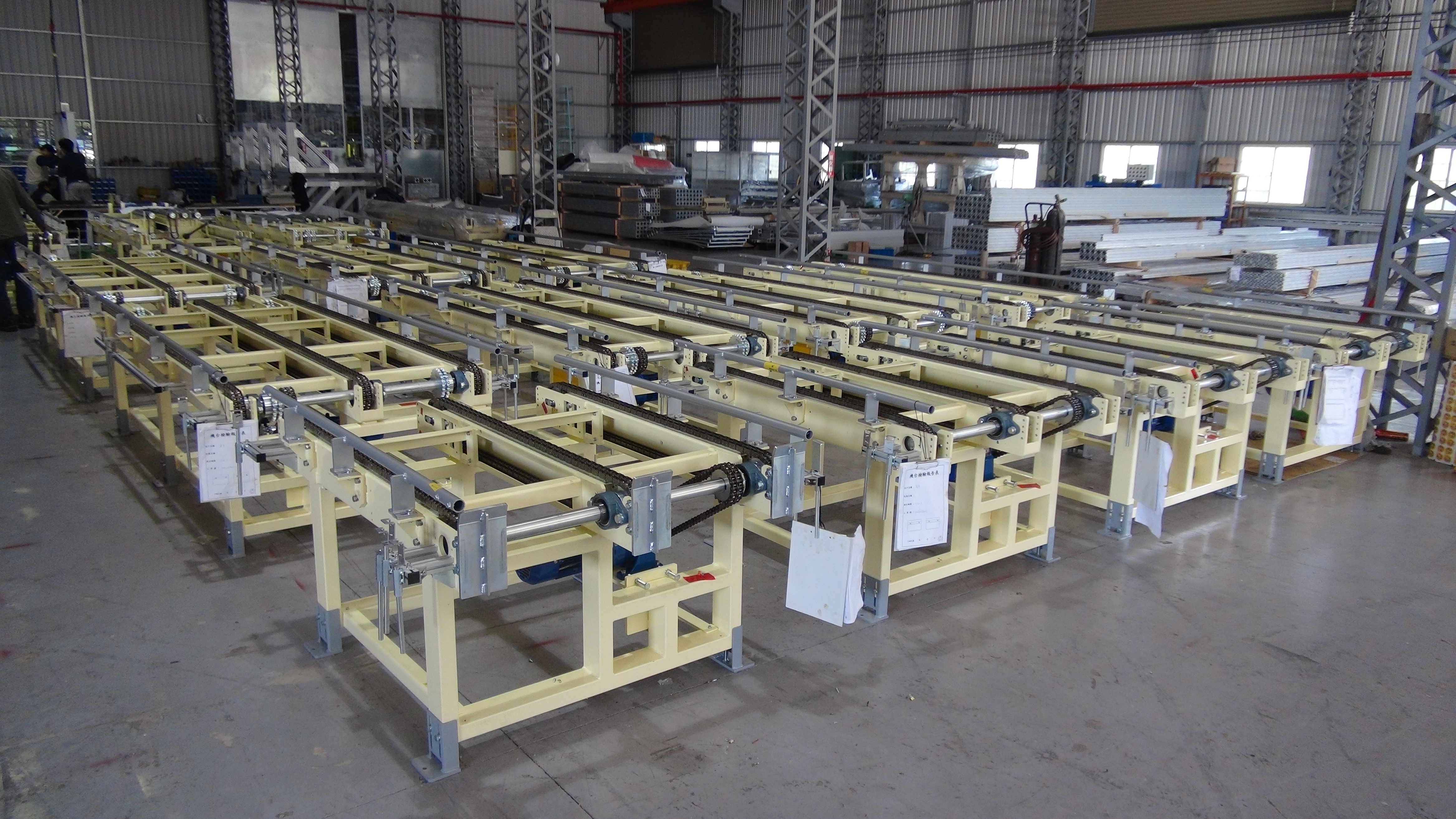 Chain Conveyors - Solution for Pallet Handling